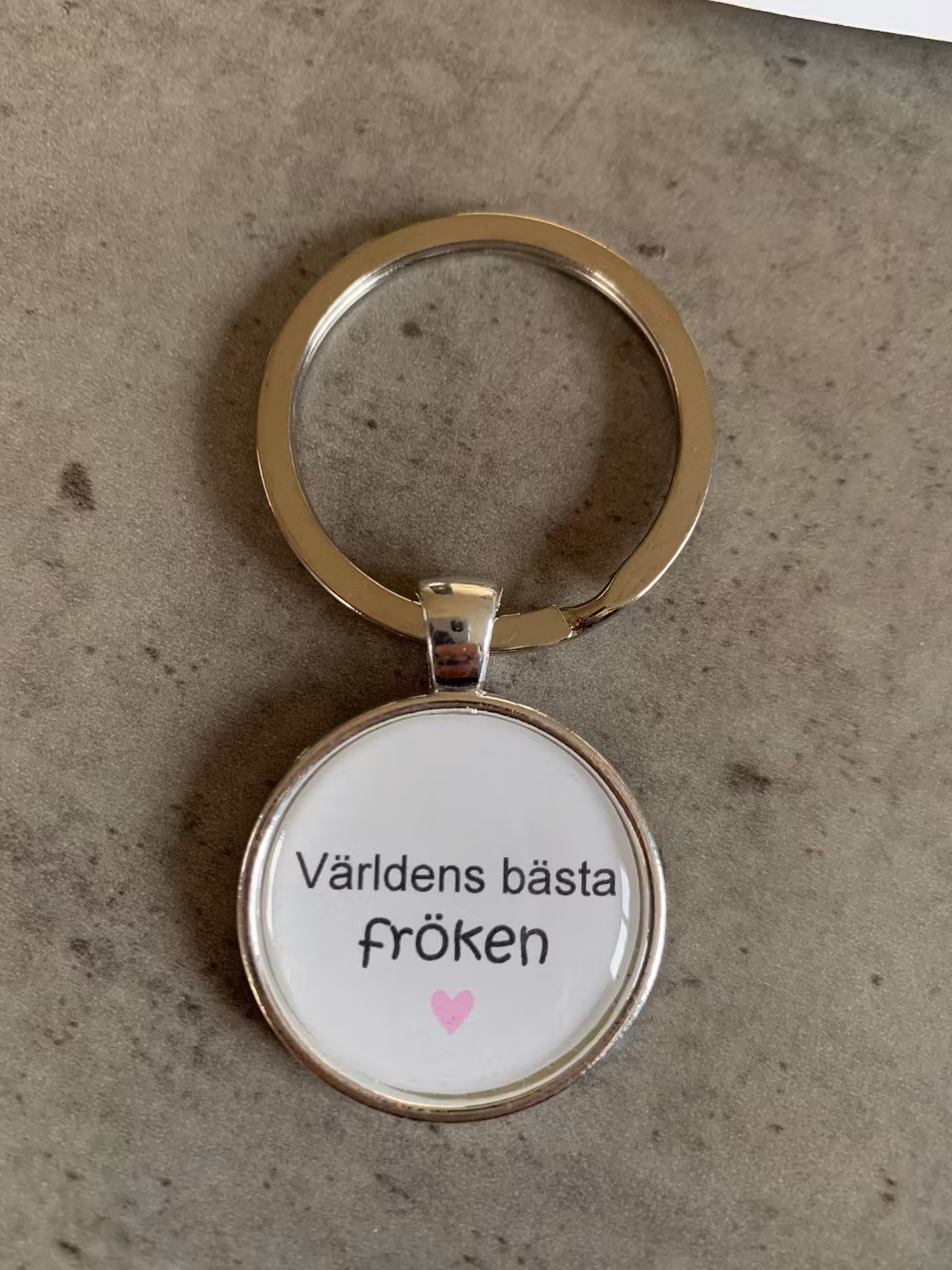 Nyckelring med färdiga texter