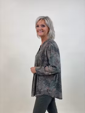 Blus: Claudia