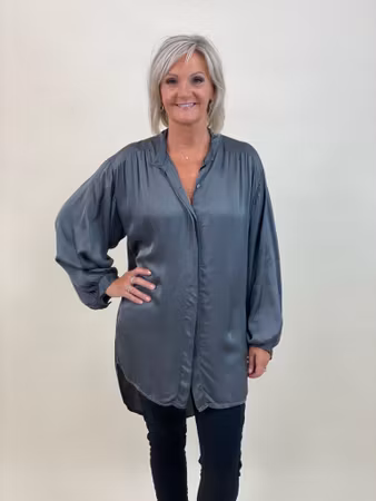 Blus: Lussan