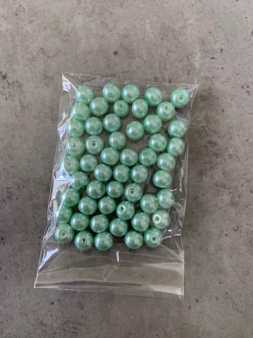 Vaxade glaspärlor - 8mm