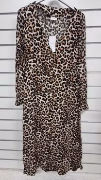 Vila: Leopard klänning stl.36