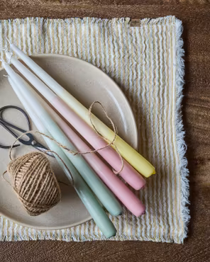 Ljus: COLOURED TAPER Kronljus