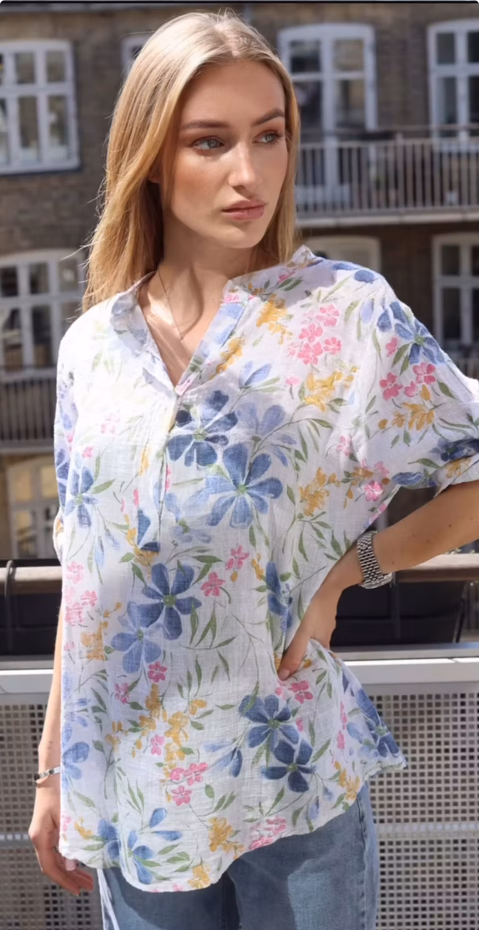 Blus: Sofia