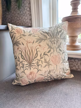 Kuddfodral: Tulpandröm beige