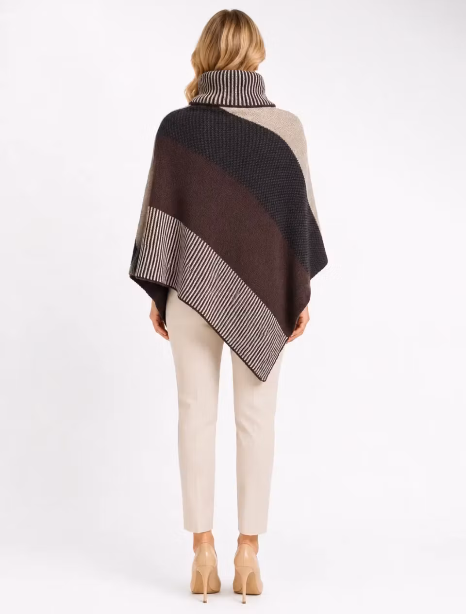 Randig poncho