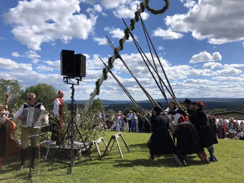 Midsommar på Dössberget