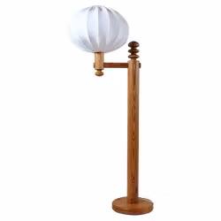 Scandinavian Modern Sculptural Floor Lamp in Pine Uno Kristiansson, Sweden 1970s