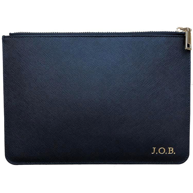 Black pouch/ väska med gravyr