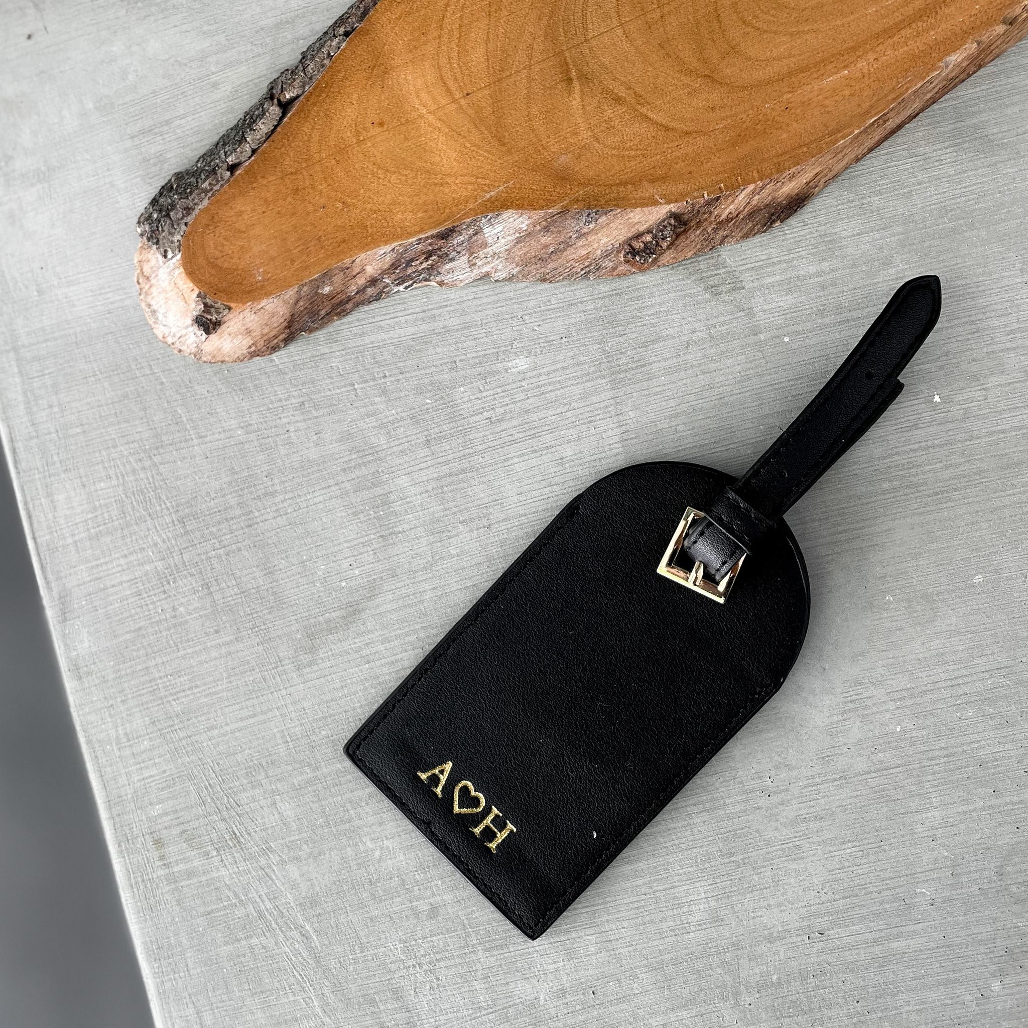 Svart Smooth travel tag