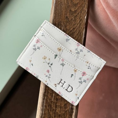 Korthållare med små blommor