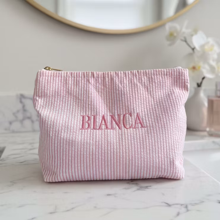 Rosa necessär med namn