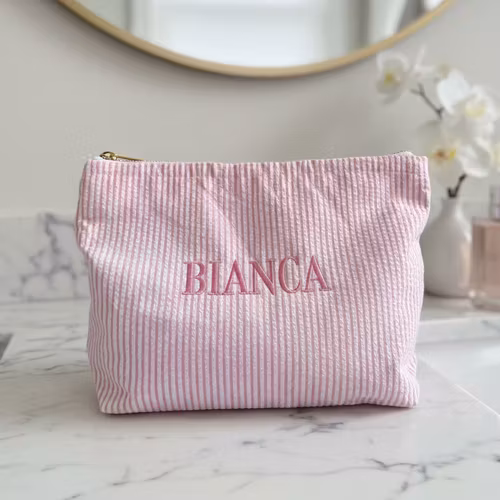 Rosa necessär med namn