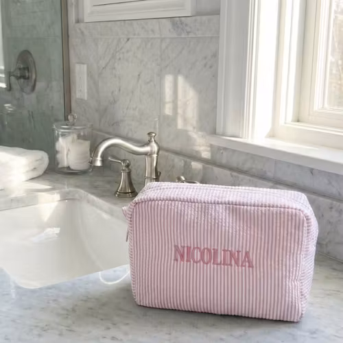 Rosa sminkväska med namn