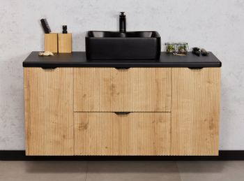 BERTA 120cm natur eik farge skap med benkeplate og servant