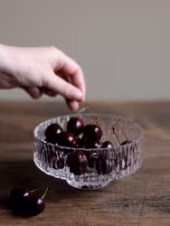 Skål i räfflat glas 14 cm
