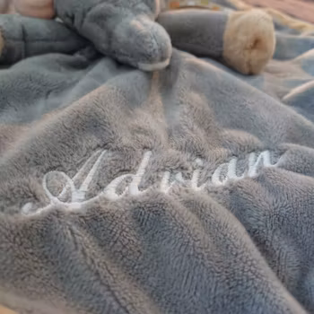 Snuttefilt Med Namn - Diinglisar Elefant
