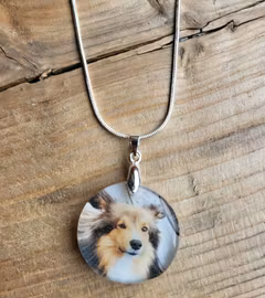 Halsband med personlig bild
