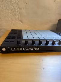 Ableton Push första generationen — ofta kallad Push 1.