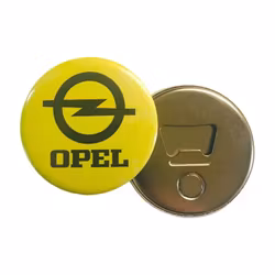 Opel kylskåpsmagnet med kapsylöppnare