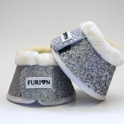 BOOTS | Furion boots med fluff, silver/vit M