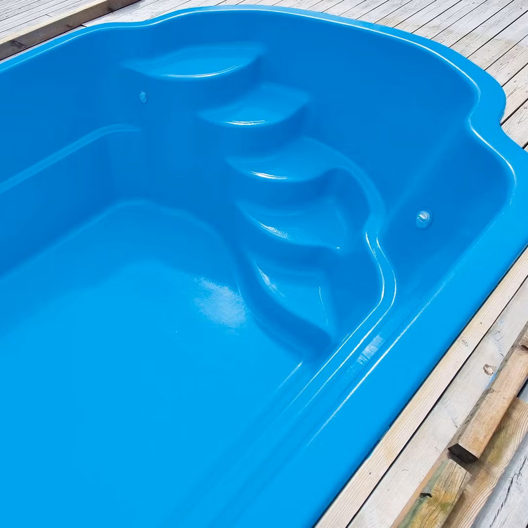 Glasfiberpool Örebro | Poolfärg