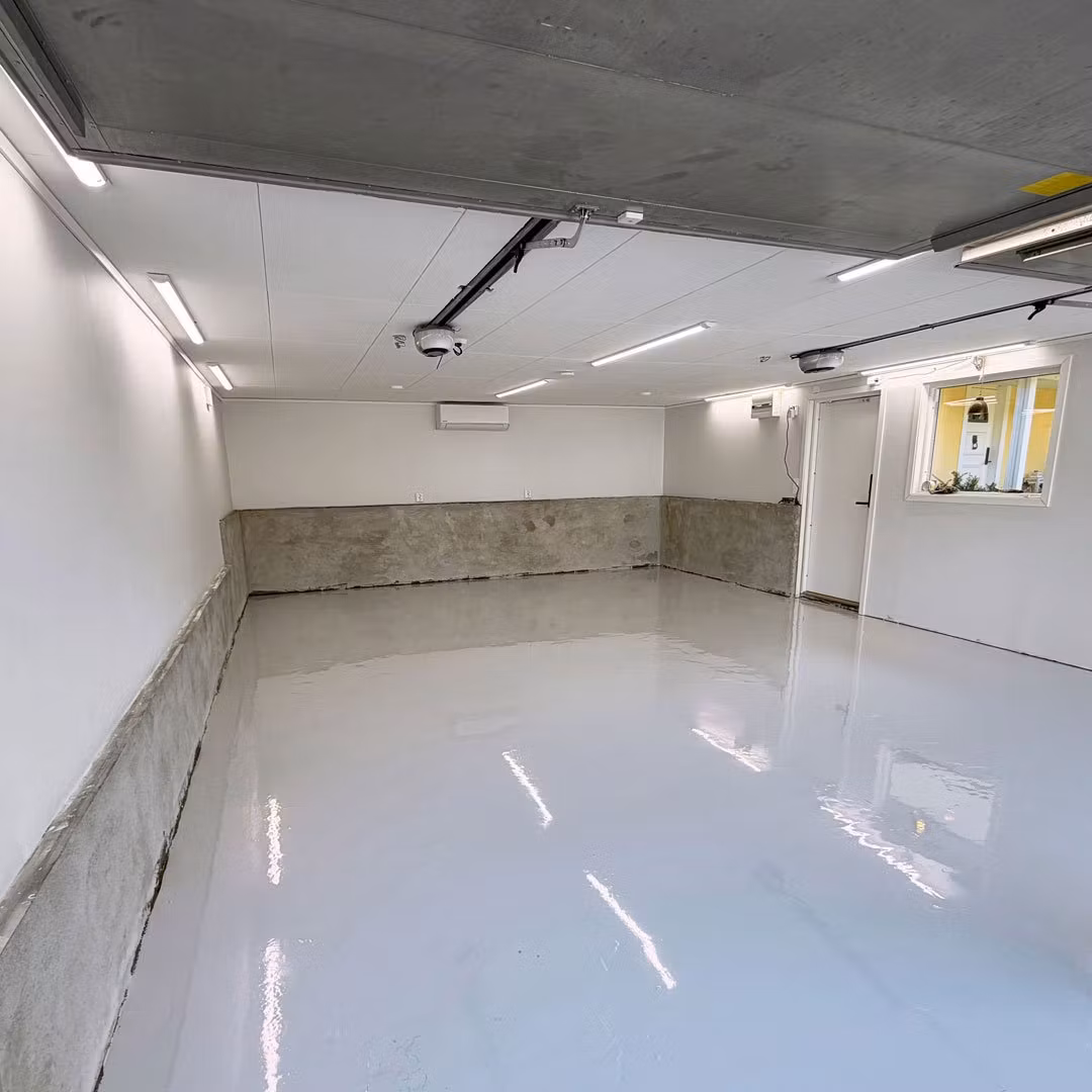 Dubbelgarage Täby | Epoxigolv PRO