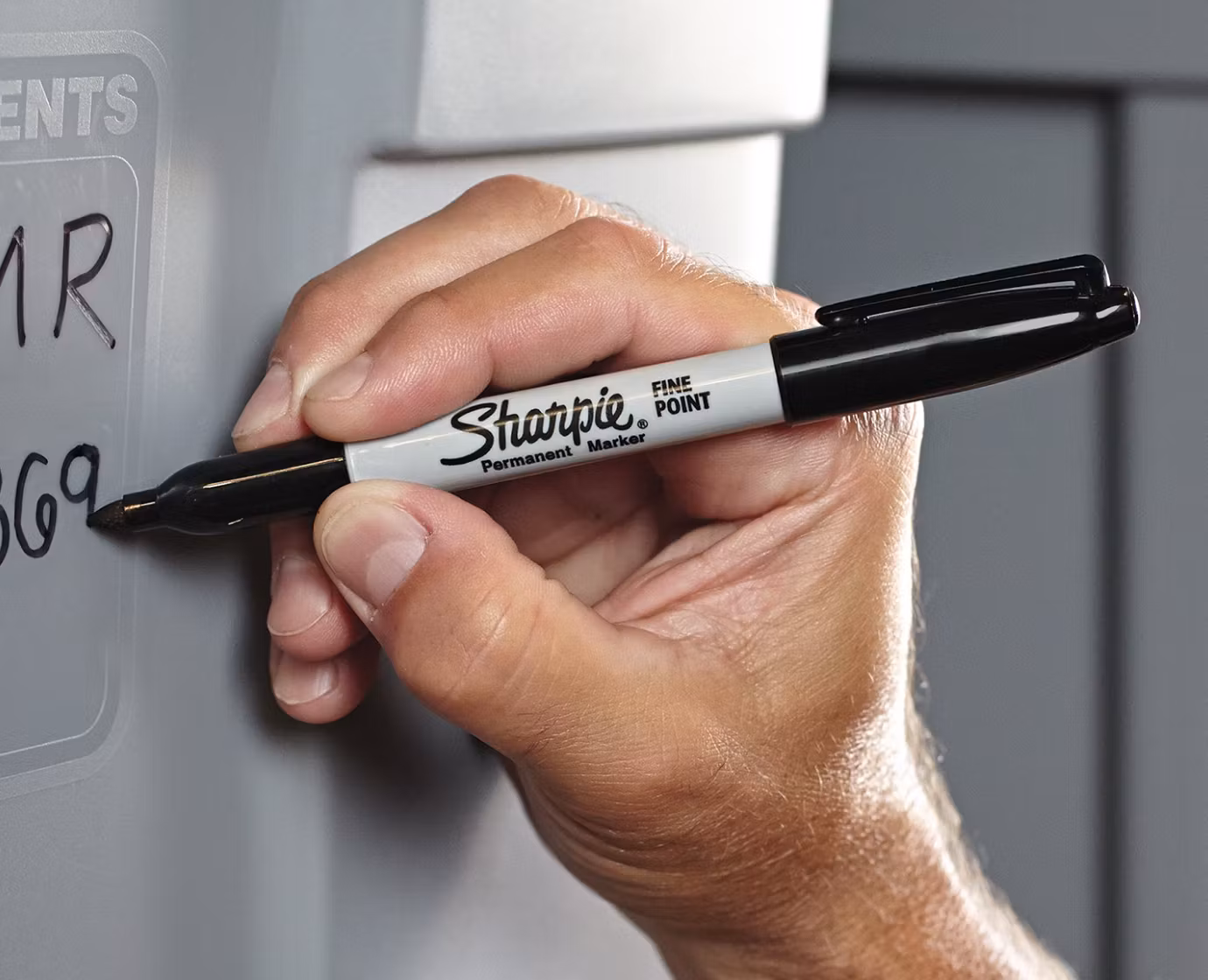 Sharpie permanent marker, Svart
