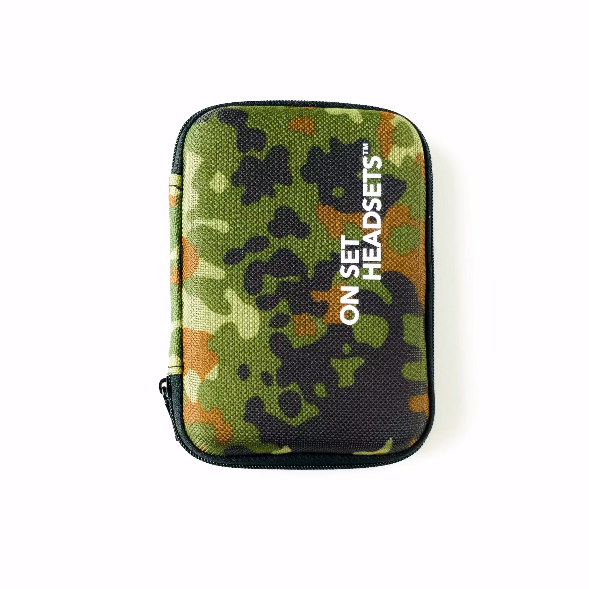 On Set Headsets TRAVEL CASE - GREEN CAMO, The On Set Headsets Travel Case is the perfect solution for protecting your investment while on the move. This high-quality case is specifically designed to f