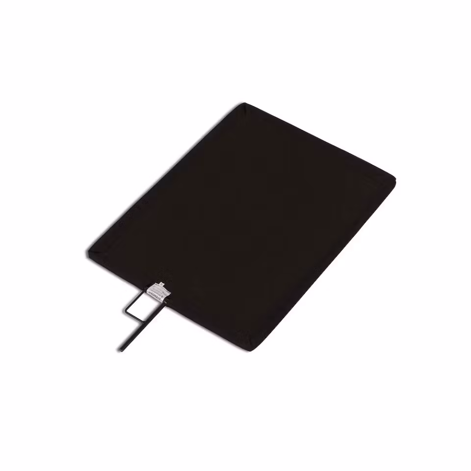 AVENGER Solid Black Flagga 45X60cm 18X24''