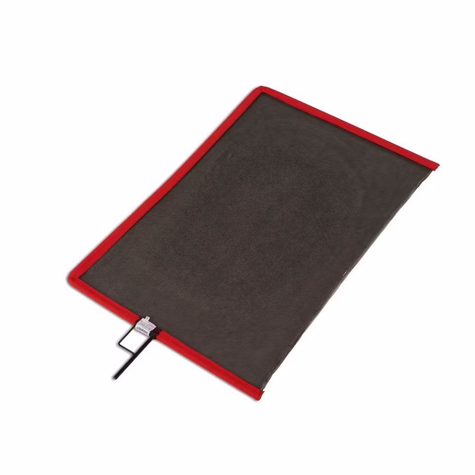 AVENGER Double Scrim 60x90cm 24x36"