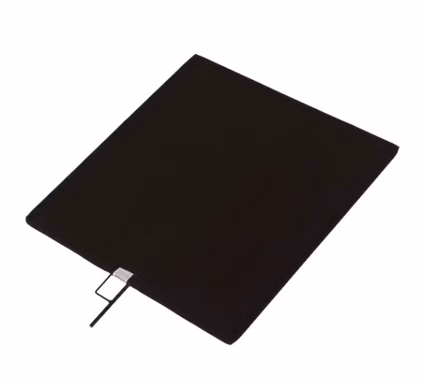 AVENGER Solid Black Flag 75x90cm 30X36''
