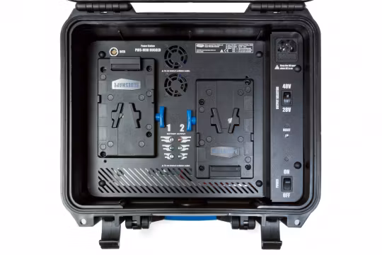 BLUESHAPE power station in RUGGED case for  2 batteries , trial voltage 14V - 28V and 48V regulated. Charger system embedded and back system . VLOCK