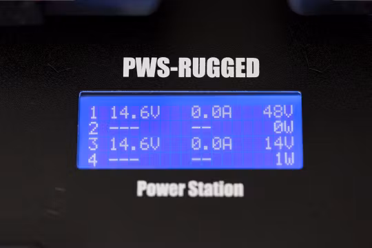 BLUESHAPE power station in RUGGED case for 4 batteries , trial voltage 14V - 28V and 48V regulated. Charger system embedded and back system . VLOCK