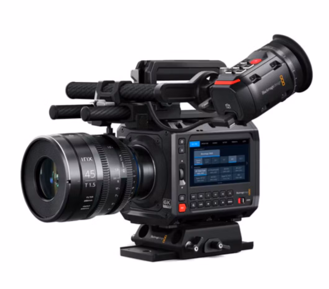 BLACKMAGIC PYXIS 6K L MOUNT CAMERA