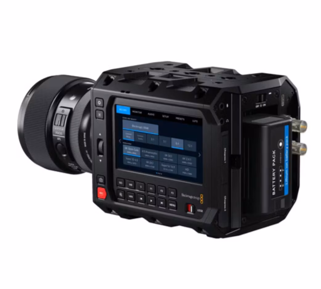 BLACKMAGIC PYXIS 6K L MOUNT CAMERA