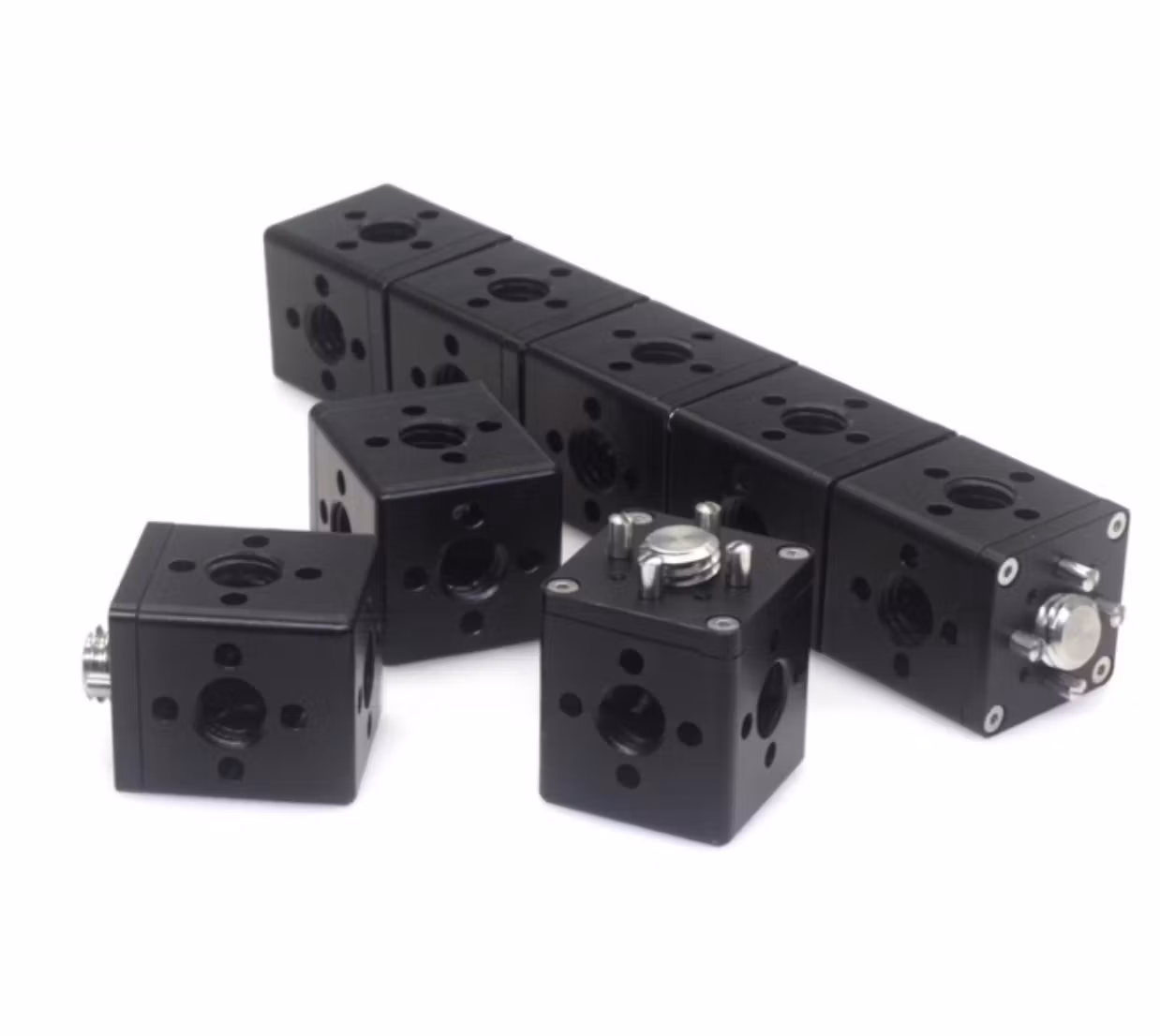 Cheese Cube 25mm Extent Adapter with 3/8 and Locating Pins for Camera and Transmitter and Monitor, 1PC