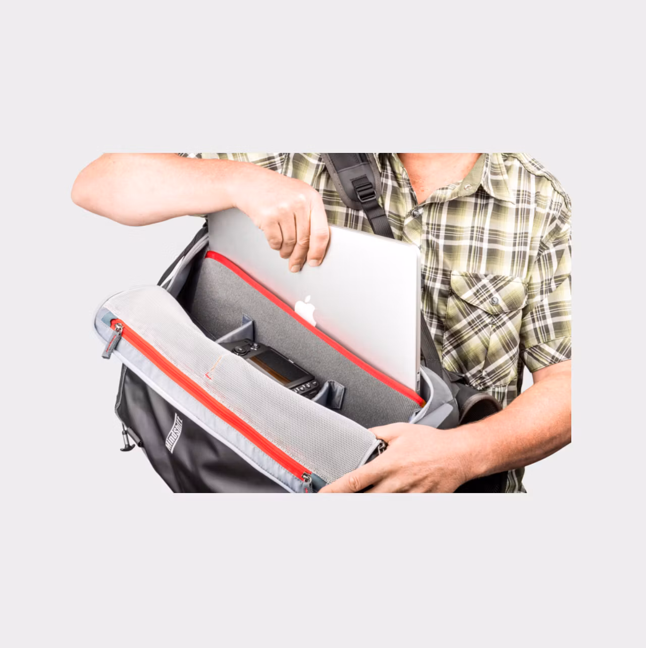 THINK TANK MindShift PhotoCross 15 Backpack, Carbon Grey