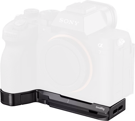 SmallRig 6033 Baseplate with AirTag Slot for Sony Alpha 7 V / 7R V / 7 IV