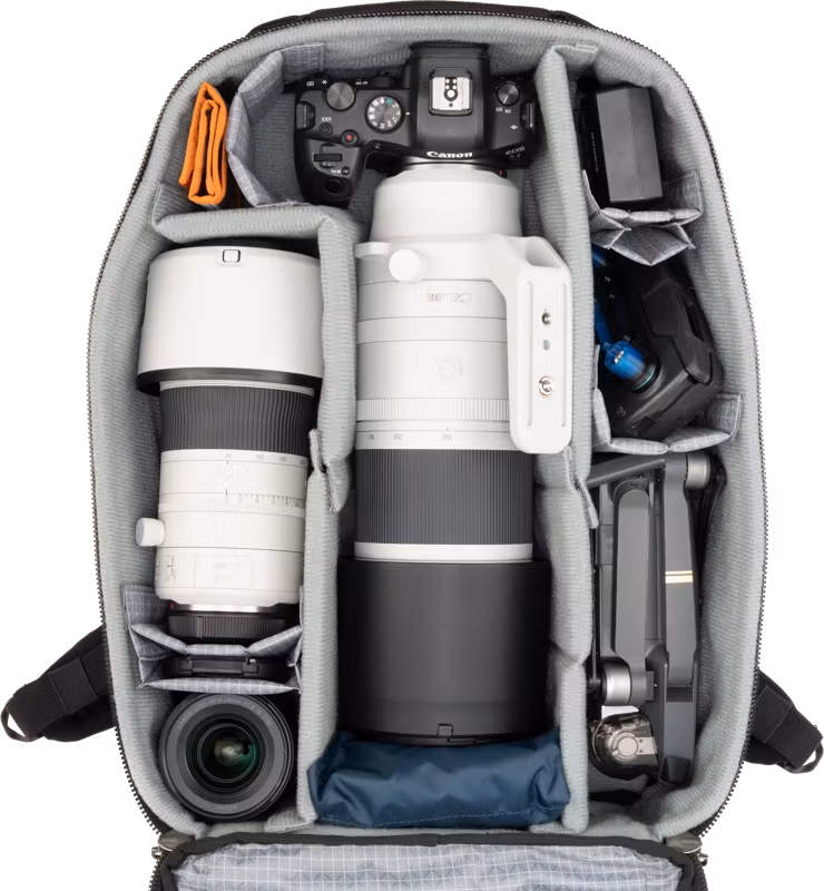 Think Tank  Airport Essentials Backpack, 26L Black