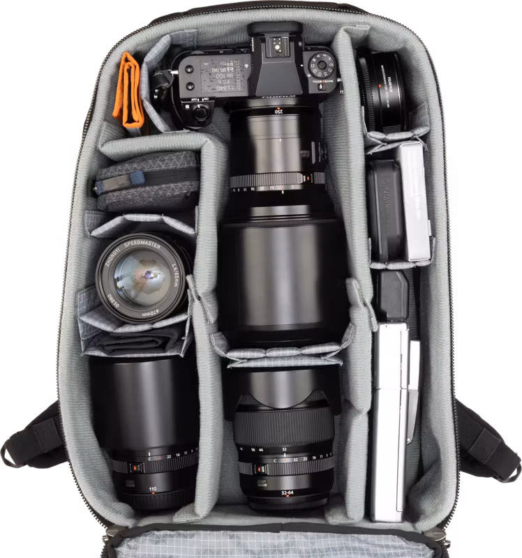 Think Tank  Airport Essentials Backpack, 26L Black