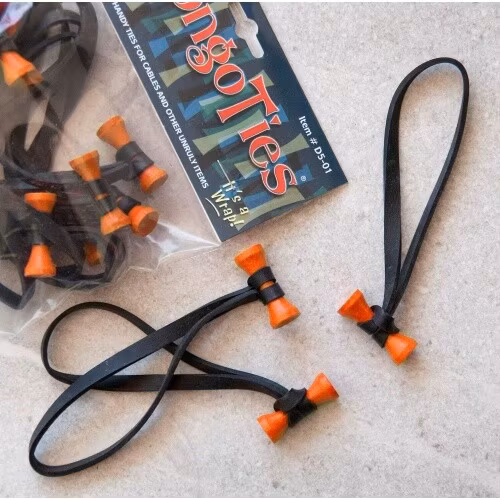 Ton Lily orange Pin