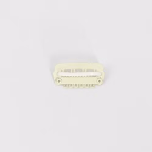 Clipz, universal hair and wig mounts, blond, 3 in a set