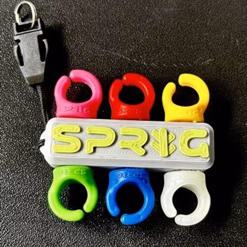 Keychain Holds 6x 1/4 20