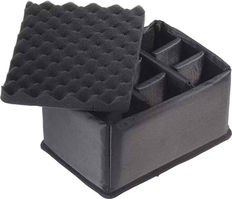 B&W Outdoor Cases Type 2000 Svart (m. avdelare)