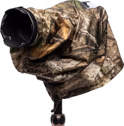 Think Tank Emergency Rain Cover I RealTree APX Camo (Medium)