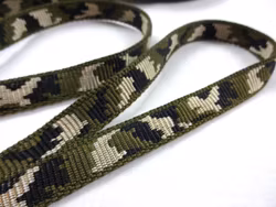 B441 Polypropylenband Kamouflage 15 mm grön (50 m)