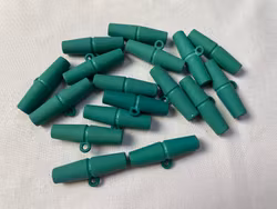 S883 Duffelknapp 38 mm grön (2:a sort)