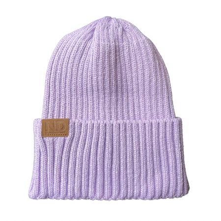 Novisen Design - Stickad mössa - Lila