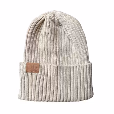 Novisen Design - Stickad mössa - Creme