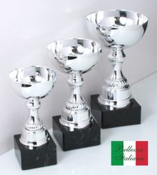 Silvercup Treviso med vinylskylt